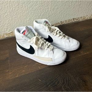 Nike Blazers Mid ‘77